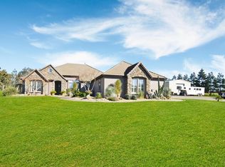 22750 N Samra Hayer Ln, Acampo, CA 95220