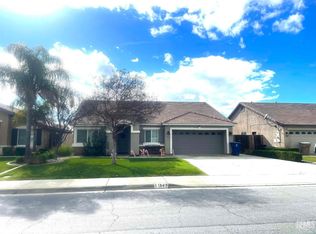 13417 Cheyenne Mountain Dr, Bakersfield, CA 93314
