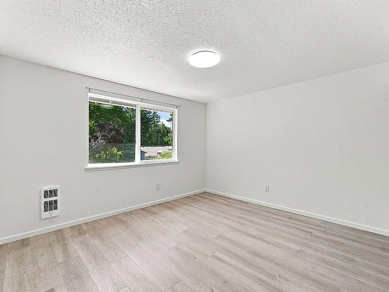 7100 Hawks Prairie Rd NE #A — Photo 10