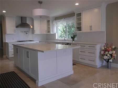 3rd image of 3662 Golden Leaf Dr