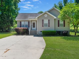 1028 Richmond Rd, Rockingham, NC 28379