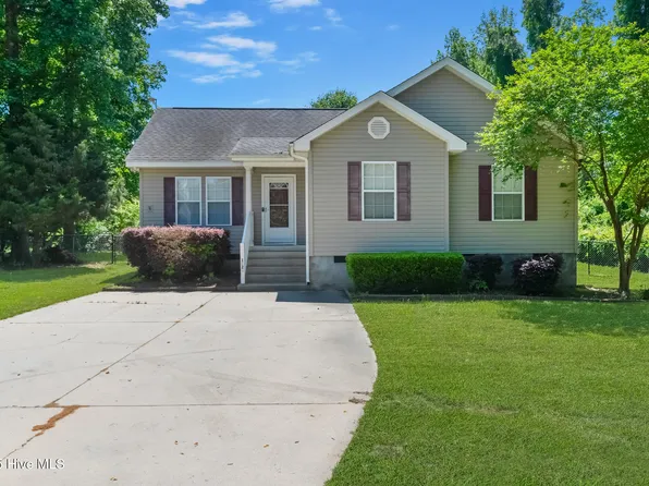 1028 Richmond Road, Rockingham, NC 28379