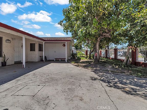 4th image of 13618 Las Vecinas Dr