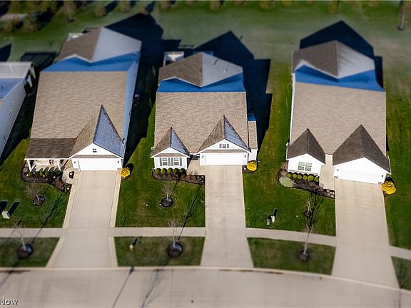 2nd image of 157 Kensington Way