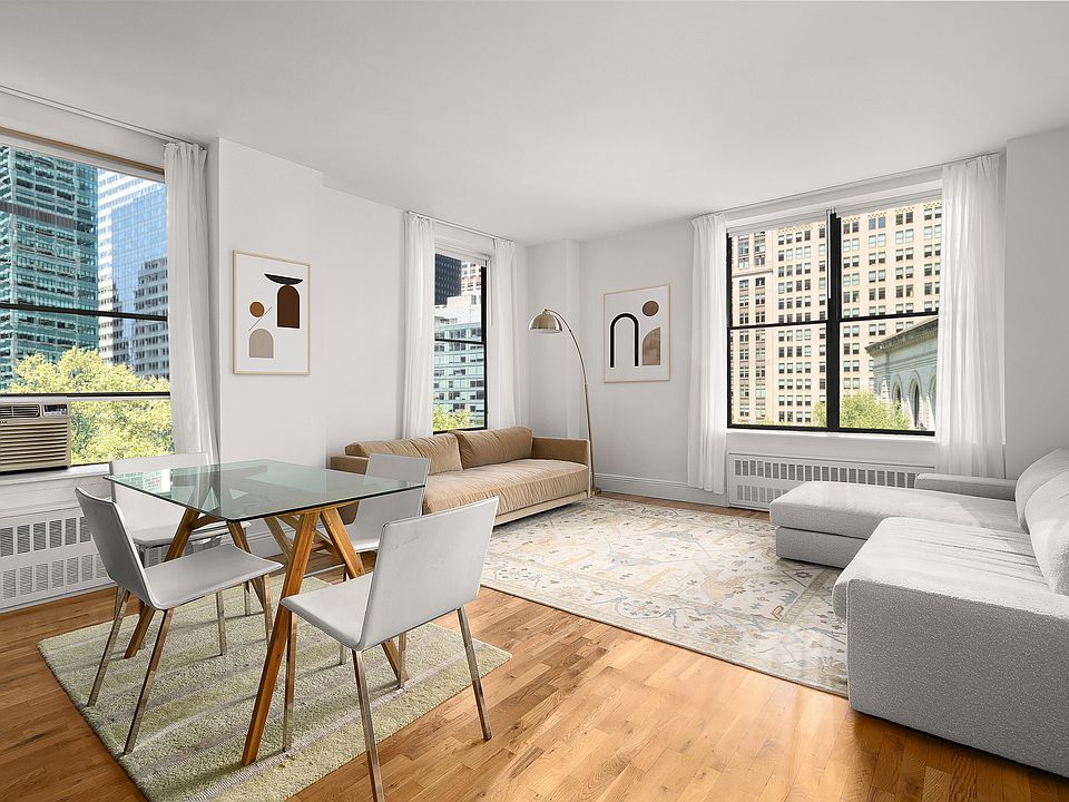 1st image of 32 W 40th St APT 8D