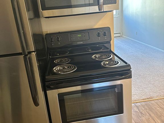 5th image of 3620 32nd St W #307