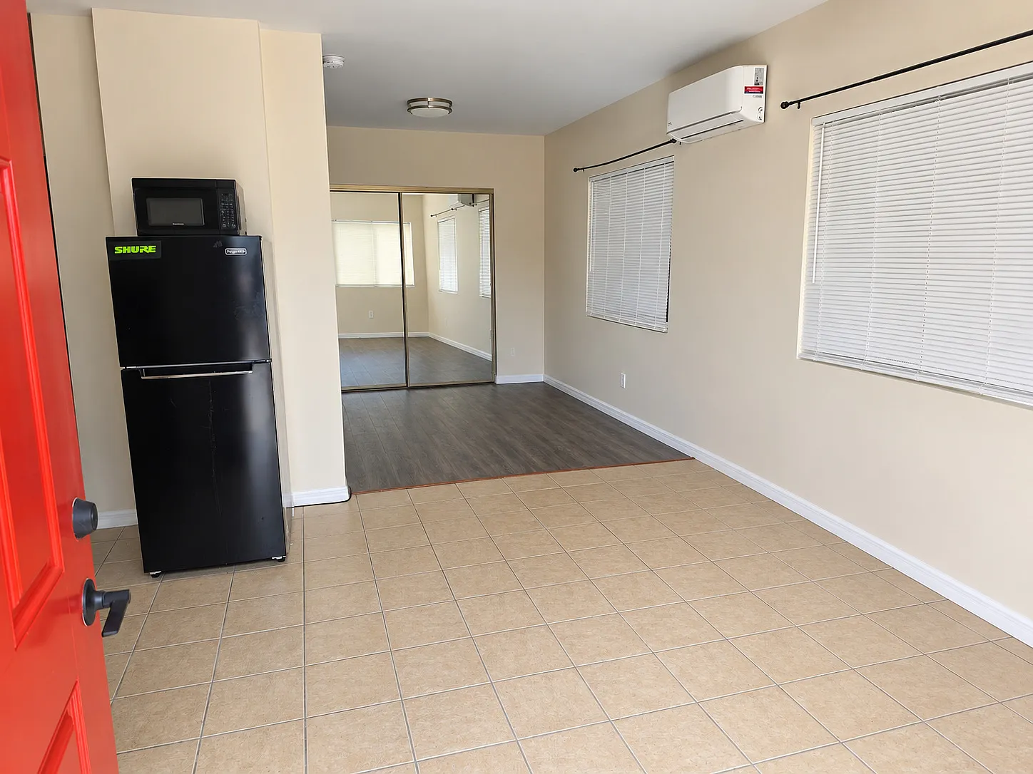 1 bed, 350 sqft, $1,995 — Photo 3