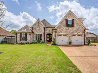 65 Cross Creek Dr, Oakland, TN 38060