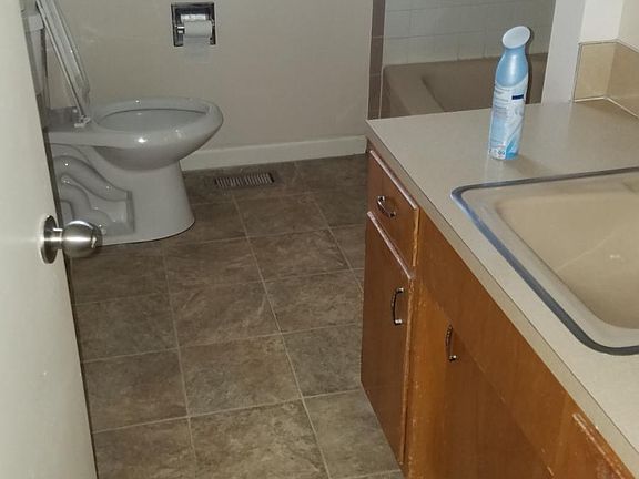 5th image of 24616 SE 448th St