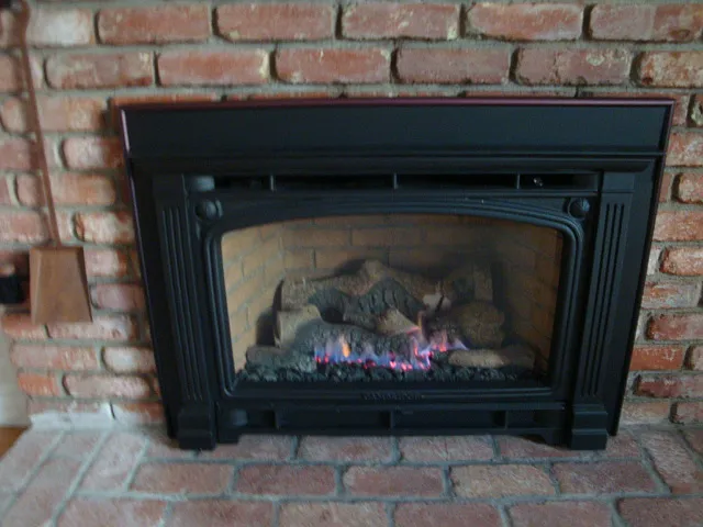 851 Standish Rd — Photo 5