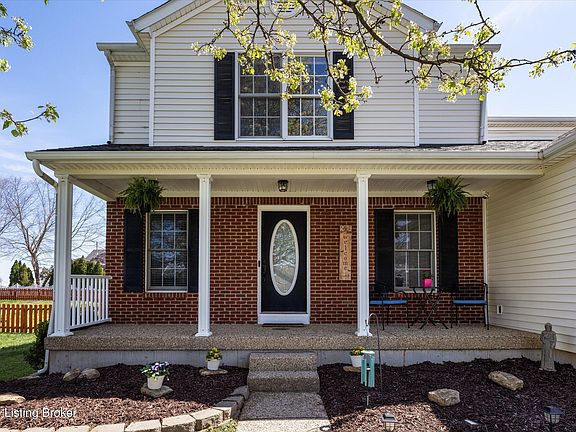 3rd image of 6703 Rockview Way