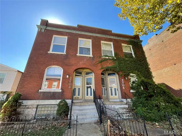 2704 Arsenal St, Saint Louis, MO 63118