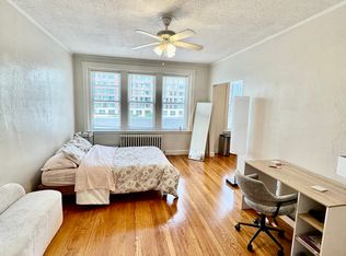 119 Peterborough St APT 43, Boston, MA 02215