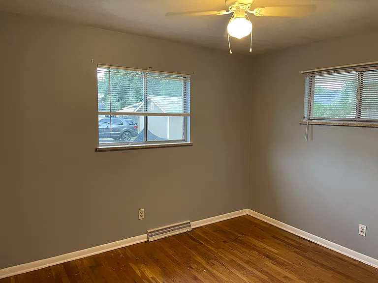 111 Valentine Ln #2 — Photo 6