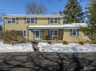 20 Mulford Ln, Hillsborough, NJ 08844