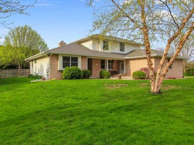 300 E Idlewood St, Morton, IL, 61550