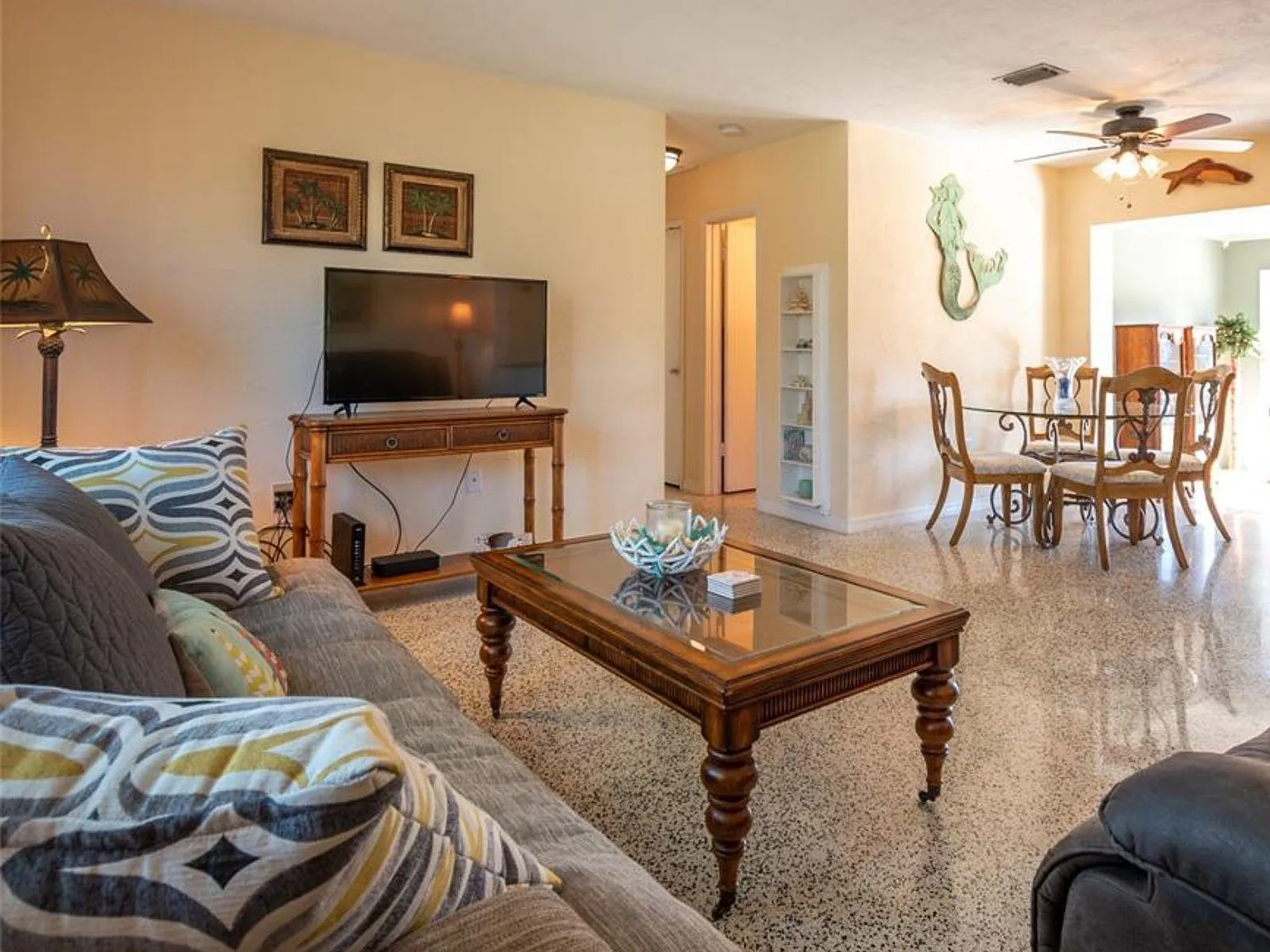 3 bed, 1440 sqft, $4,500 — Photo 3
