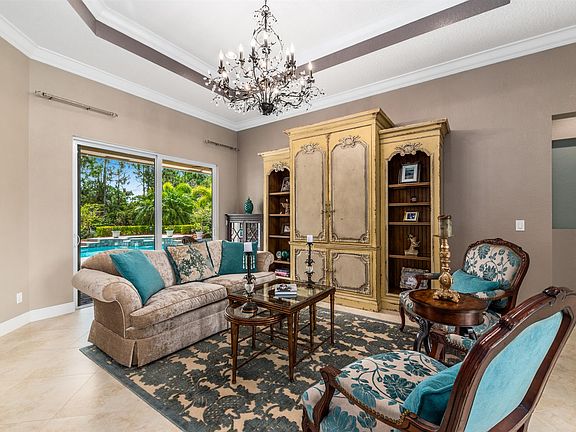 4th image of 7423 SE Belle Maison Dr