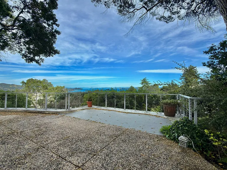 25 Oakhurst Rd — Photo 41