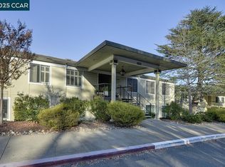 2748 Ptarmigan Dr APT 6, Walnut Creek, CA 94595