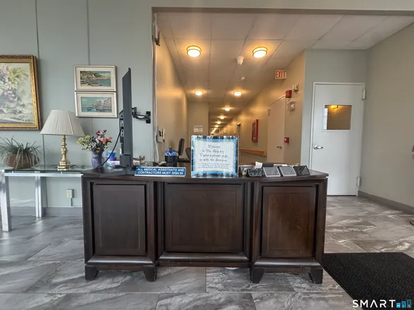 2370 North Avenue #4D, Bridgeport, CT 06604