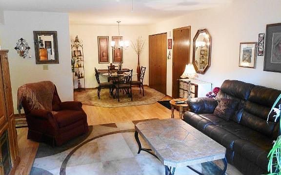 2nd image of 400 Park Hill Dr