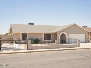 303 E Gardenia Dr, Avondale, AZ 85323