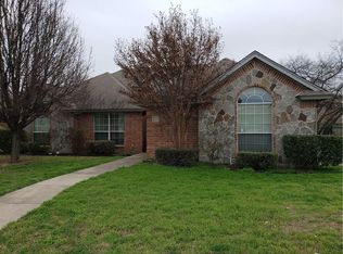 6940 Katherine Ct, Richland Hills, TX 76118