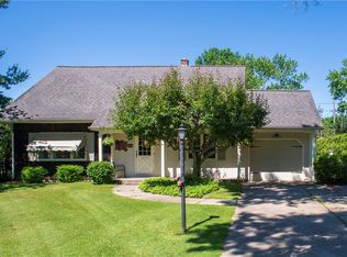 8694 Maplecrest Dr, Mc Kean, PA 16426