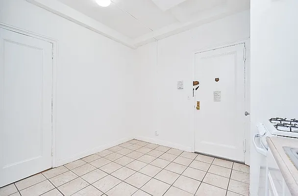 Rented by Living New York | media 16