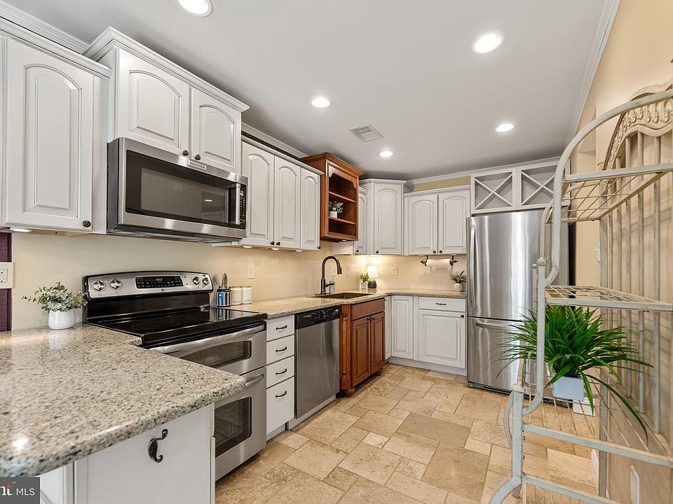 18702 Ginger Ct, Germantown, MD 20874 | MLS #MDMC2223368 | Zillow