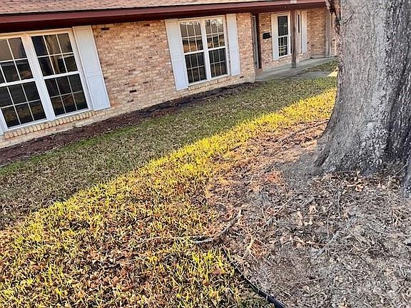 2nd image of 9390 El Cajon Dr