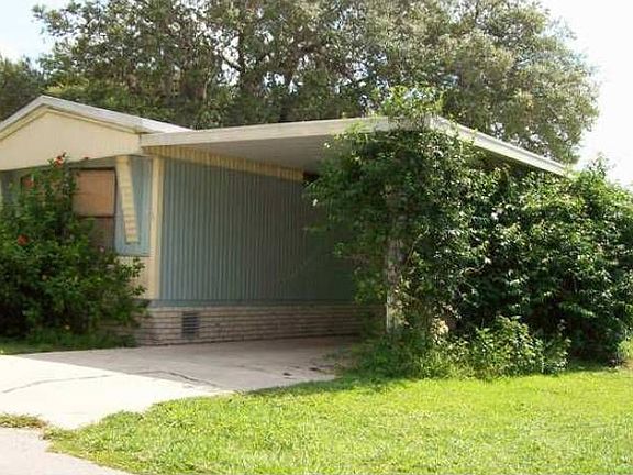 2nd image of 3219 Anthony Dr