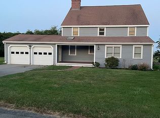 94 Spring Hill Rd, Portsmouth, RI 02871