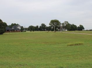 N Barrington Rd, Springdale, AR 72762