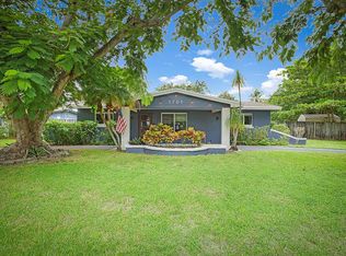 1701 SW 32nd Ct, Fort Lauderdale, FL 33315