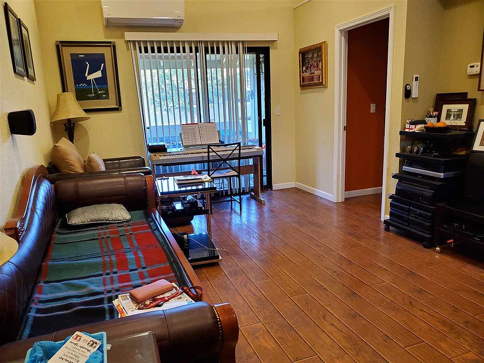 1st image of 7625 Arbor Creek Cir
