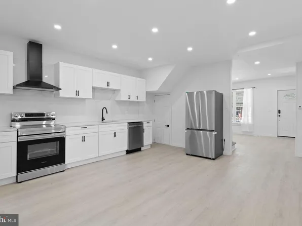6243 N 21st St, Philadelphia, PA 19138