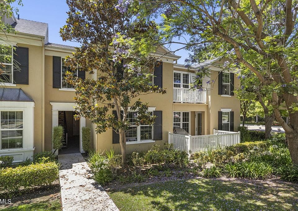 992 Holiday Ave, Ventura, CA 93003 Zillow