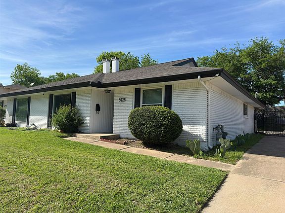 3rd image of 8230 El Retiro Rd