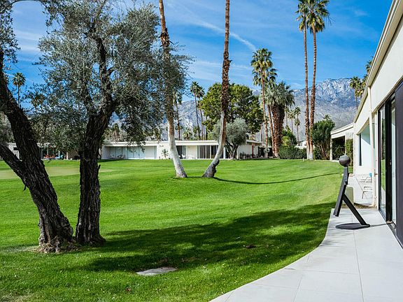 3rd image of 199 Desert Lakes Dr