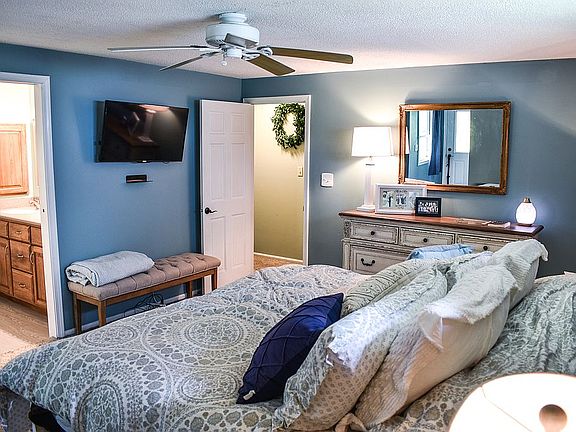 Spacious Master Bedroom