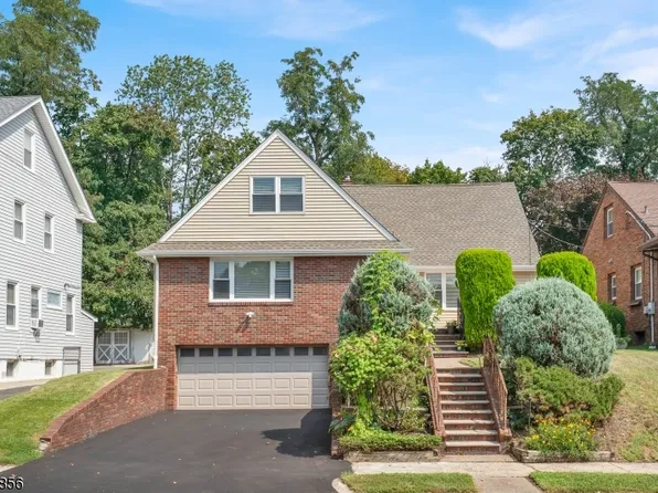 70 Brook Ave, Passaic City, NJ 07055