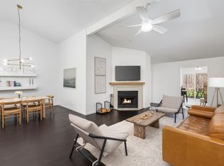 6609 Ports O Call Dr, Rowlett, TX 75088