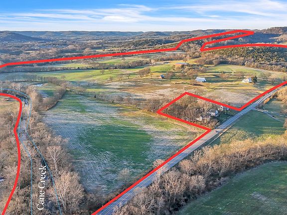 2nd image of 3138 Richmond Rd