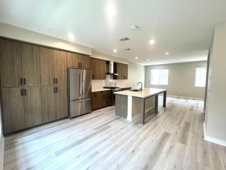 13072 Lumen Way — Photo 1