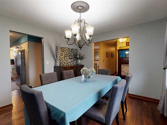 2nd image of 4539 Olde Lyme Dr