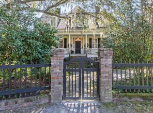 223 Sumter Ave, Summerville, SC 29483