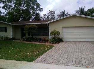 381 SW 55th Ter, Fort Lauderdale, FL 33317