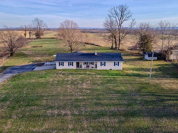 3rd image of 10405 State Highway 52